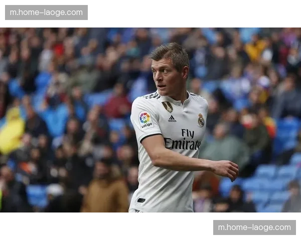 澳大利亚中场库尼-克罗斯母亲重病,家庭因素影响训练系统 澳大利亚中场库尼-克罗斯母亲重病,家庭因素影响训练系统